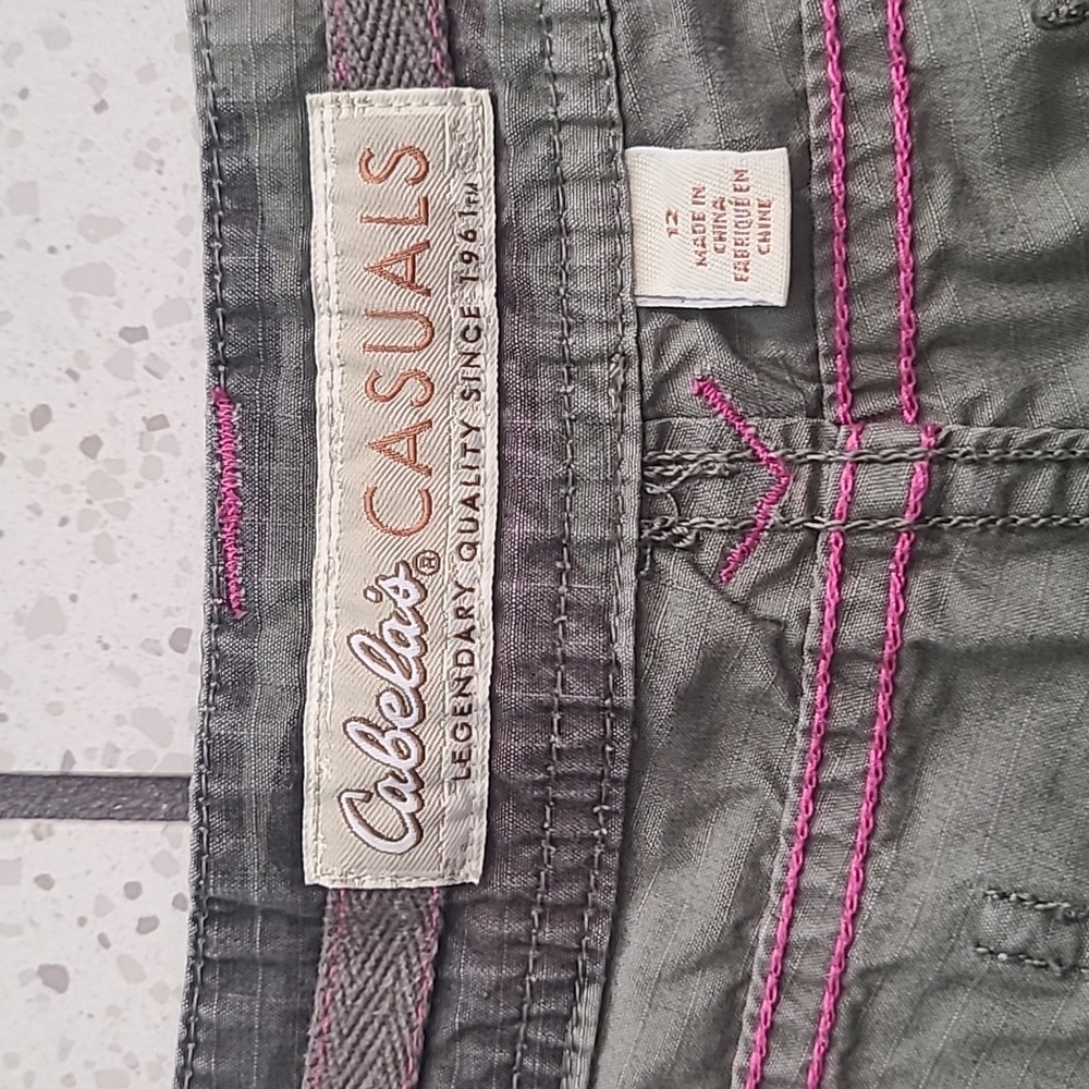 Cabela's Green Camouflage Cargo Shorts - Picture 3 of 5
